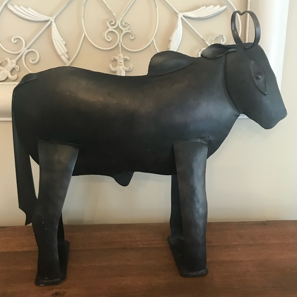 Modern Farmhouse Decor Iron/Aluminum Welded Bull - Picture 4 of 5
